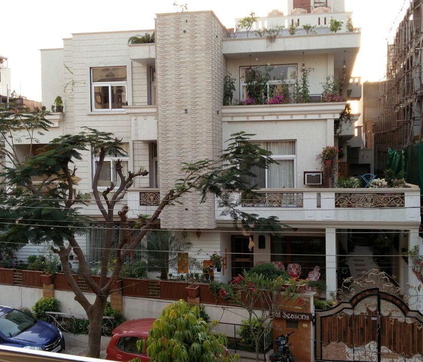 Seasons Homestay